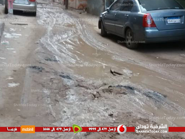 بالصور..شكوى من الأهالي لعدم توصيل الصرف الصحي لحي أبو صيام بأبو حماد 2 شكوى من الأهالي لعدم توصيل الصرف الصحي لحى أبو صيام بأبو حماد (2)