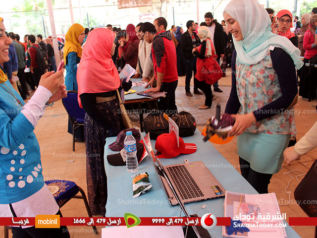 بالفيديو..فاعليات المؤتمر الطلابي الثاني بكلية الطب بجامعة الزقازيق 4 فاعليات المؤتمر الطلابي الثاني بكلية الطب بجامعة الزقازيق (5)