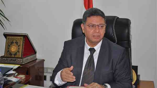 وزير القوي العاملة