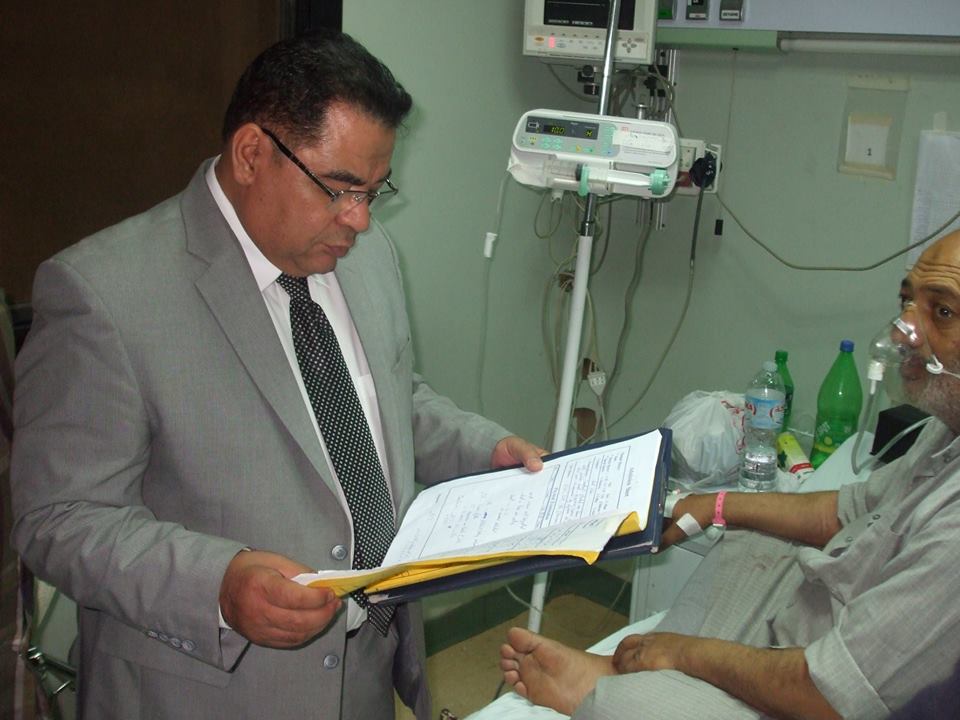 مدير الصحة بالشرقية يشدد علي تفعيل أجهزة التنفس الصناعي بمستشفي ديرب نجم (2)