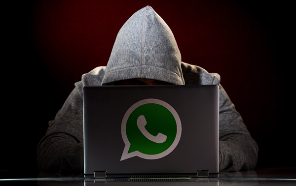 انتبه.. قراصنة الهاتف يُمكنهم اختراق رسائلك على واتس اب