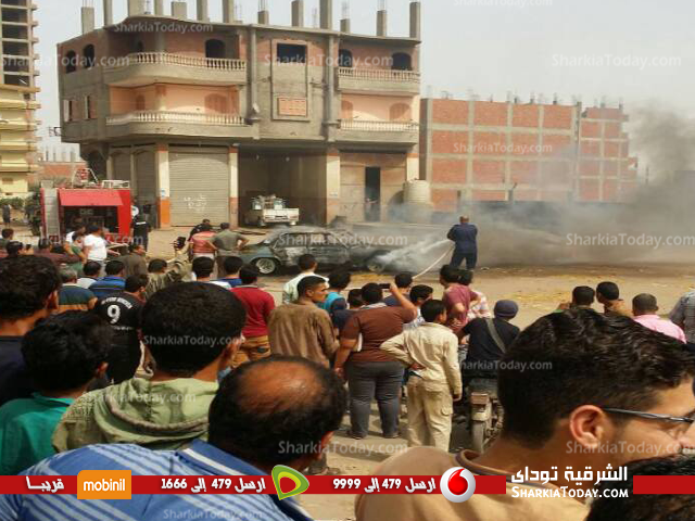 اشتعال النيران في سيارة بموقف الزقازيق بديرب نجم 2 حرق2