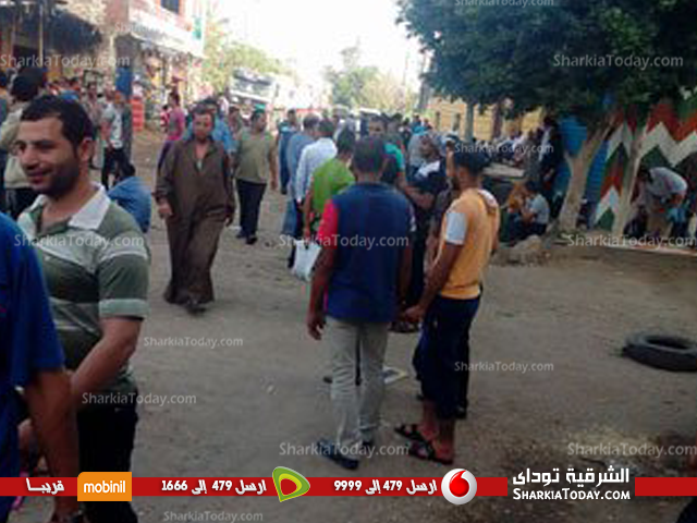 عودة الطالبة المتغيبة ببلبيس.. والأهالي تفتح الطريق بعد غلقه 4 ساعات 3 غغ
