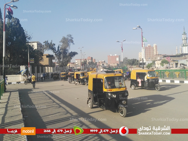 قرار ترخيص «التوك توك» بفاقوس ..حبر على ورق 1 قرار ترخيص «التوك توك» في فاقوس ..حبر على ورق (1)