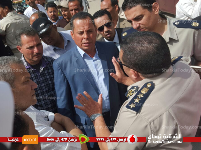 لجنة هندسية لمعاينة الفواصل المرورية بكوبري بنك مصر بفاقوس‏ 1