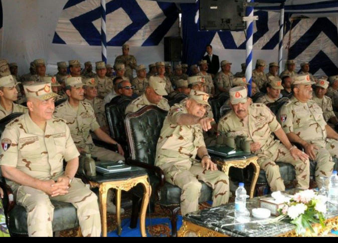وزير الدفاع يطمئن الشعب المصري القوات المسلحة جاهزة