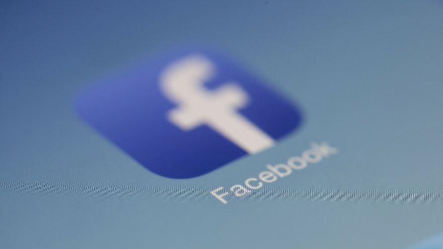 فيس بوك تختبر خيارًا جديدًا للتحكّم بظهور المنشورات 1 فيس بوك تختبر خيارًا جديدًا للتحكّم بظهور المنشورات