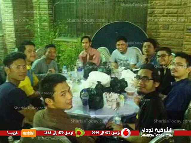 بالصور..أسرة «أصدقاء زويل» تنظم إفطار جماعي بصيدلة الزقازيق 3 2
