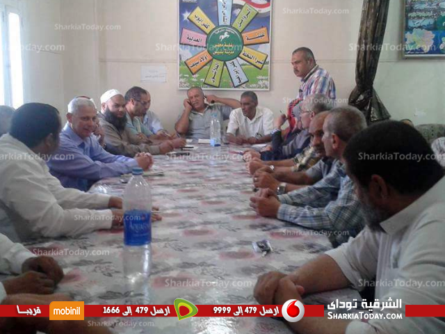 مجلس مدينة بلبيس يبدأ تنفيذ مبادرة «حلوة يابلدى» 1 77
