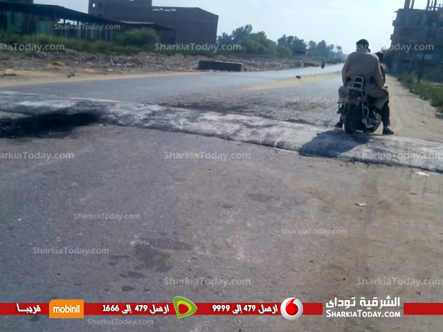 إنشاء مطبات صناعية أمام قرية «جهينة القبلية» بفاقوس‏ (2)