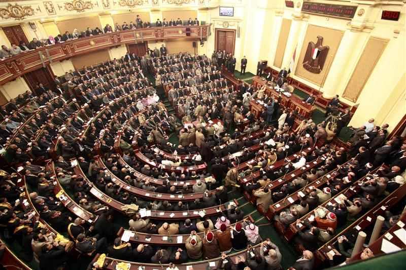 البرلمان يوافق نهائيا على مشروع قانون بإلغاء التوقيت الصيفى