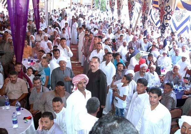 بالصور..الكفن ينهي ثأر الأربع سنوات بين عائلتين بالصف 7 2016_8_14_15_13_16_651