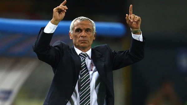 كوبر يوضح سبب اختياره لثلاثي هجوم المنتخب