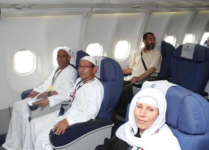 «مصر للطيران» تنقل 62 من إجمالي الحجاج اليوم