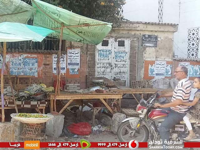 أهالي فاقوس يطالبون بنقل الباعة الجائلين من أمام مسجد شمعه‏