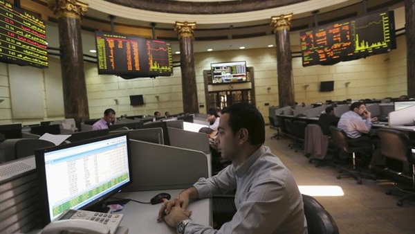 البورصة تربح 1.4 مليار جنيه في ختام تعاملات اليوم 7 البورصة تخسر 1.3 مليار جنيه وسط تباين أداء المؤشرات 1