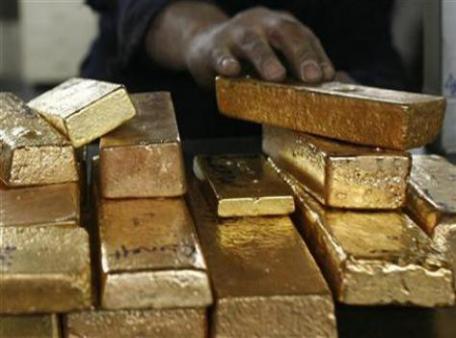 الجمارك تحتجز ١٤٩ كيلو سبائك ذهب وتبيعها..ومالكها يقيم دعوى لإلغاء القرار