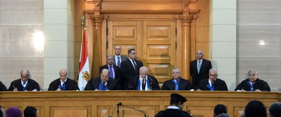 القضاء المصري يرفض غلق فيسبوك وتويتر.. اعتبر حجبهما انتهاكاً للحقوق