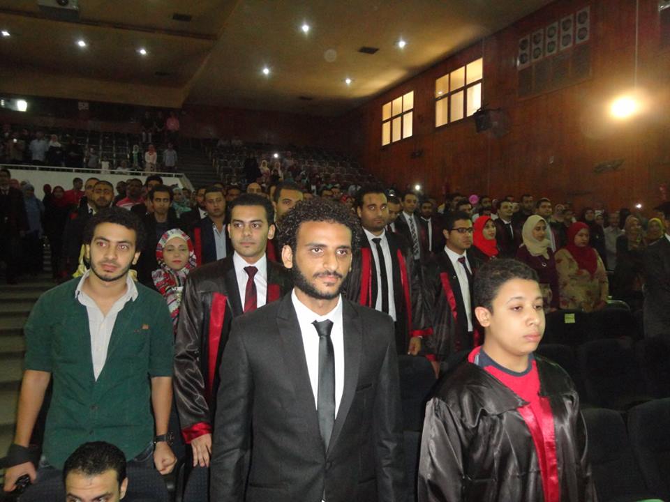 بالصور .. تكريم خريجى شعبة ميكانيكا هندسة الزقازيق 2