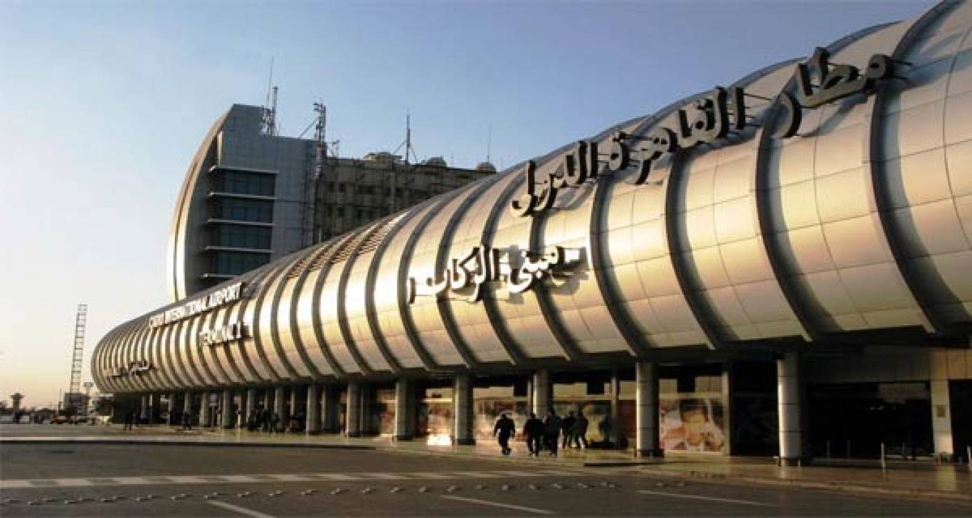 توقف حركة السفر بصالة الحج بمطار القاهرة بسبب انقطاع التيار الكهربائي