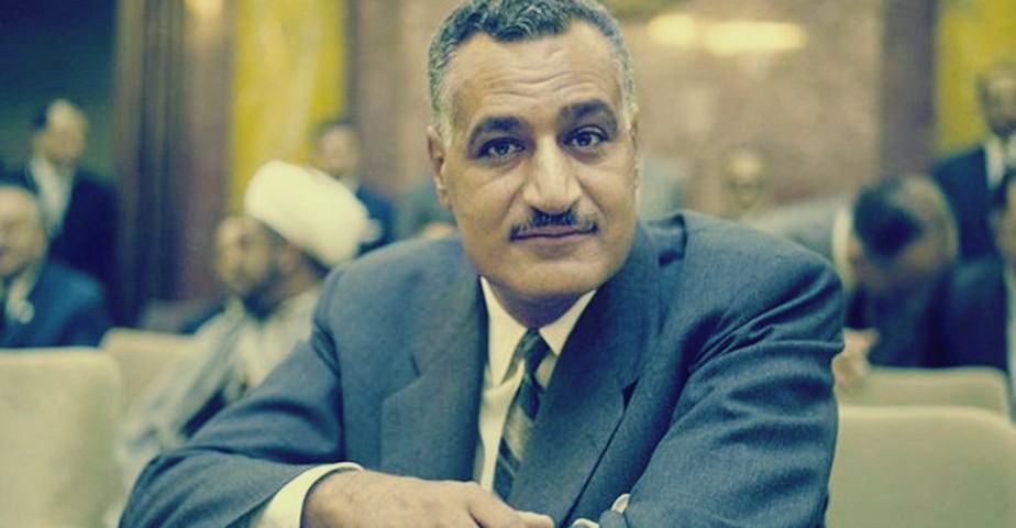 رحلة ناصر مع المرض جمعته جلسات مع طبيب نفسي دون أن يعرف حقيقته