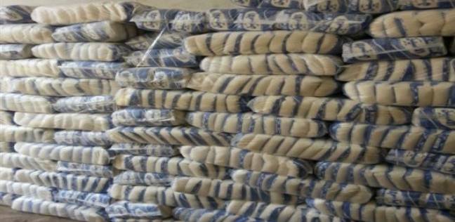 ضبط 1.750 طن سكر ومكرونة في مخزن من دون ترخيص بالشرقية