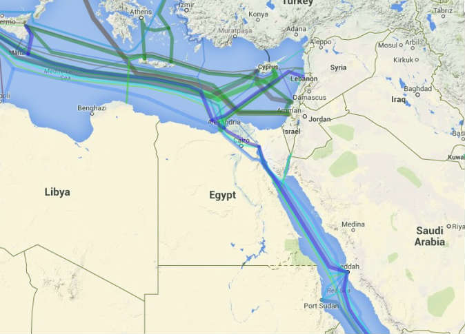 قطع مزدوج بكابلي تراسل يؤثر على الخدمات بالوجه القبلي