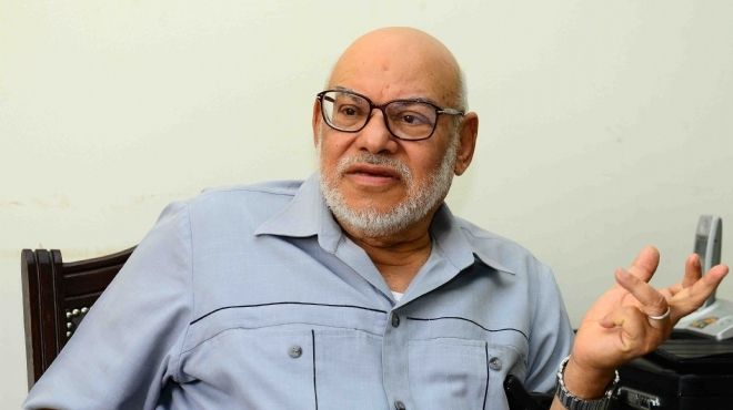 منع كمال الهلباوي من السفر إلى إيران