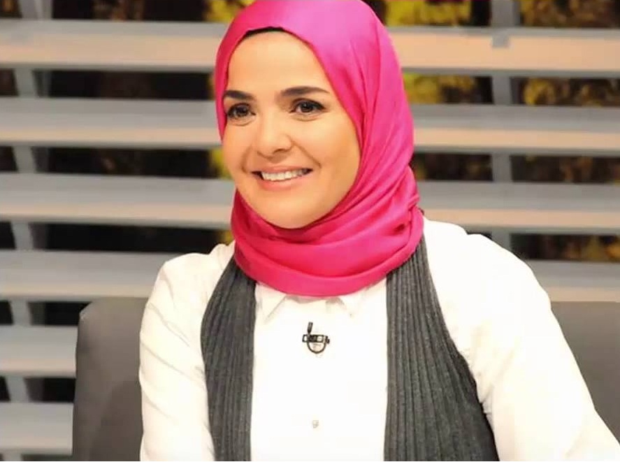 مني عبدالغني 1