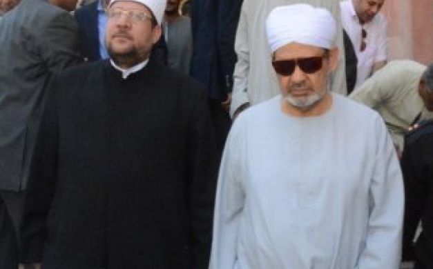 وزير الأوقاف يكشف حقيقة خلافه مع شيخ الأزهر