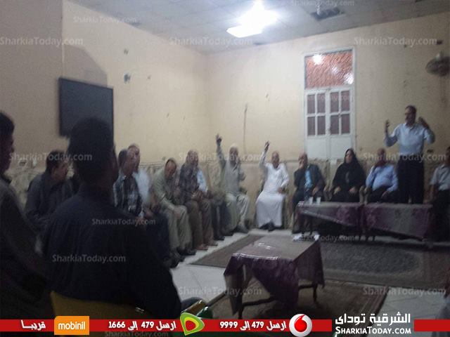 استبعاد القيادات التعليمية بفاقوس يثير غضب المعلمين 4 14248915_1116360815124060_1017480374_n