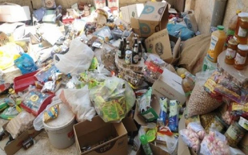 ضبط 2 طن مواد غذائية مجهولة المصدر بالزقازيق 1 ضبط 2 طن مواد غذائية مجهولة المصدر بالزقازيق
