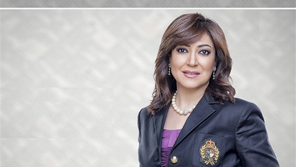 عزة مصطفى: القوات المسلحة دائما السند وقت الأزمات 1 عزة مصطفى: القوات المسلحة دائما السند وقت الأزمات