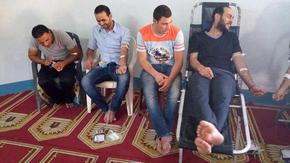 حملة للتبرع بالدم بقرية «صافور» بديرب نجم 2 حملة للتبرع بالدم بقرية صافور بديرب نجم