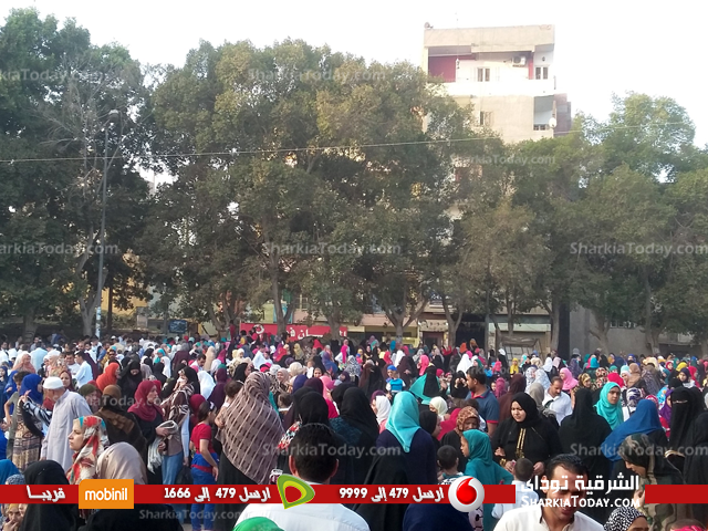 بالصور .. صلاة العيد من أنشاص الرمل ببلبيس 2 %d8%b5%d9%84%d8%a7%d8%a9-%d8%a7%d9%84%d8%b9%d9%8a%d8%af-%d9%85%d9%86-%d8%a3%d9%86%d8%b4%d8%a7%d8%b5-%d8%a7%d9%84%d8%b1%d9%85%d9%84-%d8%a8%d8%a8%d9%84%d8%a8%d9%8a%d8%b3-2