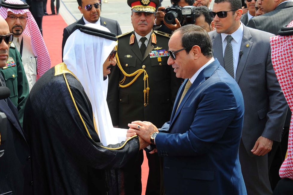 كاتب سعودي استقرار مصر «استقرارٌ لعالمنا العربي ككل»