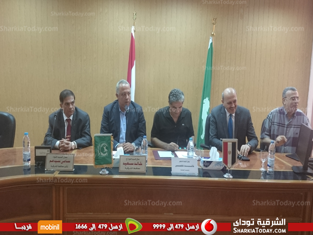 وزير البيئة : 5 ألاف جنيه عقوبة من يحرق قش الأرز 1 وزير-البيئة-عدم-التزام-المزارعين-بمساحات-الأرز-المنزرعه-يشكل-عبء-علي-الوزارة%E2%80%8F