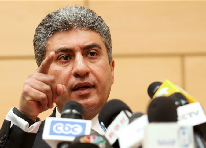 وزير الطيران يتوجه إلى موسكو لاستكمال مباحثات استئناف الرحلات الروسية لمصر