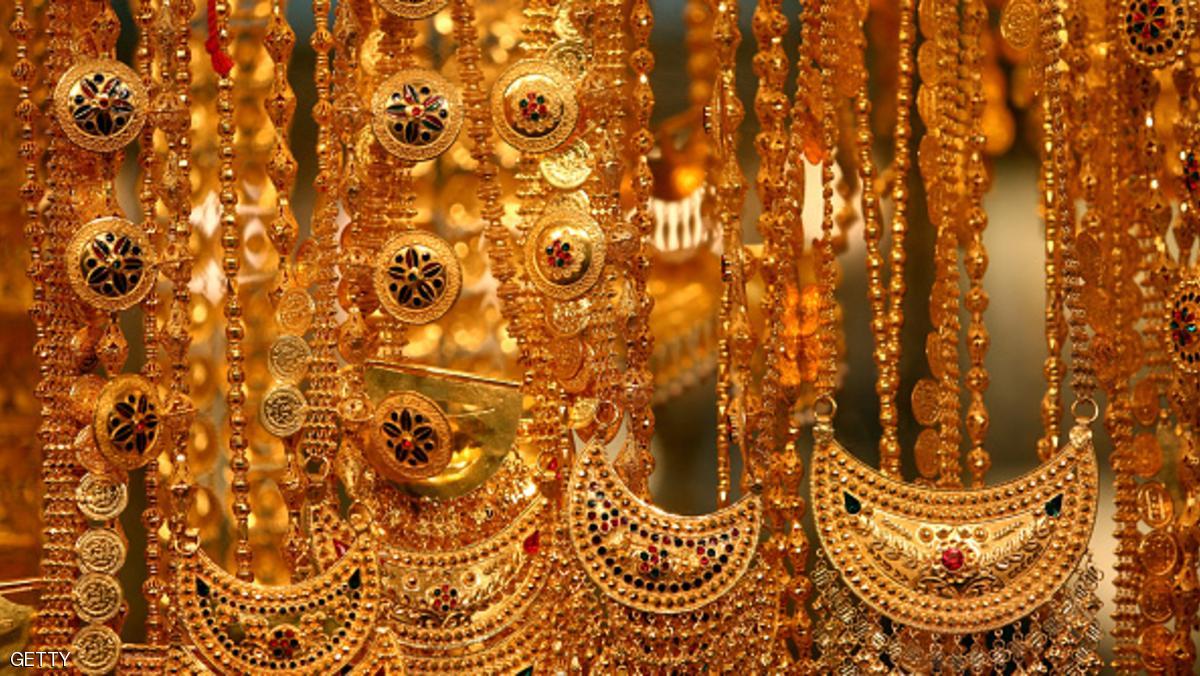 DUBAI, UNITED ARAB EMIRATES - SEPTEMBER 25: Gold jewellery is pictured at the Dubai Gold Souk on September 25, 2014 in Dubai, United Arab Emirates. (Photo by Warren Little/Getty Images)