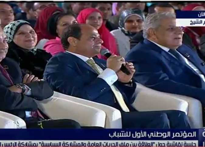 السيسي:« إنزل مع ابنك علشان يرجع معاك سليم» 1 %d8%a7%d9%84%d8%b3%d9%8a%d8%b3%d9%8a-%d8%a5%d9%86%d8%b2%d9%84-%d9%85%d8%b9-%d8%a7%d8%a8%d9%86%d9%83-%d8%b9%d9%84%d8%b4%d8%a7%d9%86-%d9%8a%d8%b1%d8%ac%d8%b9-%d9%85%d8%b9%d8%a7%d9%83-%d8%b3