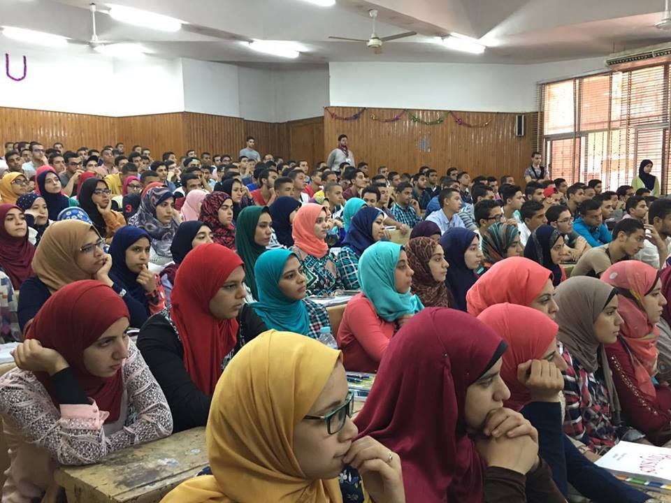 رئيس جامعة الزقازيق يقوم بجولة في كلية الحاسبات والمعلومات 3 %d8%b1%d8%a6%d9%8a%d8%b3-%d8%ac%d8%a7%d9%85%d8%b9%d8%a9-%d8%a7%d9%84%d8%b2%d9%82%d8%a7%d8%b2%d9%8a%d9%82-%d9%81%d9%89-%d8%ac%d9%88%d9%84%d8%a9-%d8%a8%d9%83%d9%84%d9%8a%d8%a9-%d8%a7%d9%84%d8%ad%d8%a7