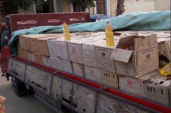 ضبط 455 كرتونة زيت مدعمة قبل بيعها فى السوق السوداء بالزقازيق 1 %d8%b2%d9%8a%d8%aa-%d8%aa%d9%85%d9%88%d9%8a%d9%86%d9%8a