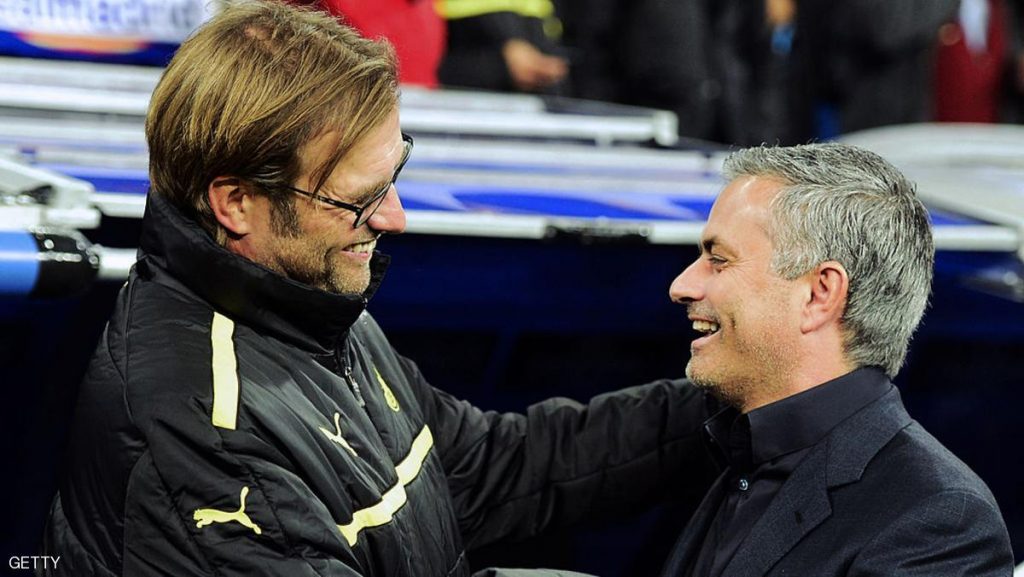 Borussia Dortmund's head coach Juergen Klopp (L) greets Real Madrid's Portuguese coach Jose Mourinho (R) before the UEFA Champions League football match Real Madrid FC vs Borussia Dortmund at the Santiago Bernabeu stadium in Madrid on November 6, 2012.  AFP PHOTO / JAVIER SORIANO        (Photo credit should read JAVIER SORIANO/AFP/Getty Images)