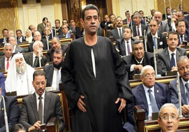 مصطفى الجندي للقوات المسلحة : «انتوا كبارنا واللي ملوش كبير يشتري له كبير» 1 مصطفى الجندي للقوات المسلحة «انتوا كبارنا واللي ملوش كبير يشتري له كبير»