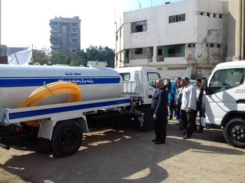 دعم هيئة نظافة محافظة الشرقية بـ 23 سيارة بتكلفة 7 مليون جنيه 1 14937450_1161402797280781_9192126892511567879_n