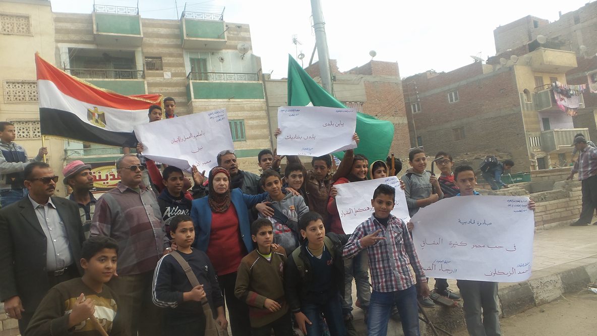 بالصور.. مبادرة طلابية لنظافة وتجميل مدينة القنايات 23 15225323 1188698821251052 2033650074 o
