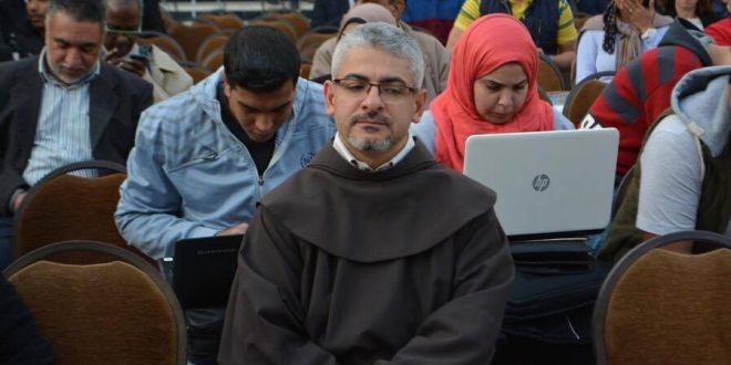 آية من الإنجيل لم تفارق هاتف محمود عبدالعزيز
