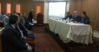 اجتماع مستثمرى العاشر
