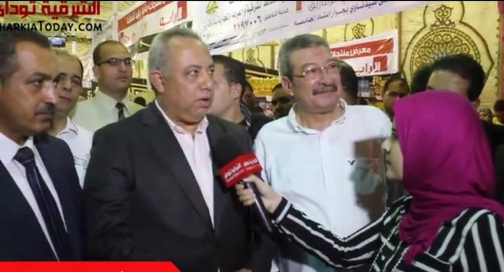 افتتاح معرض لمحاربة الغلاء وبيع المواد الغذائية بسعر الجملة بالزقازيق 1 %d8%a7%d9%81%d8%aa%d8%aa%d8%a7%d8%ad-%d9%85%d8%b9%d8%b1%d8%b6-%d9%84%d9%85%d8%ad%d8%a7%d8%b1%d8%a8%d8%a9-%d8%a7%d9%84%d8%ba%d9%84%d8%a7%d8%a1-%d9%88%d8%a8%d9%8a%d8%b9-%d8%a7%d9%84%d9%85%d9%88%d8%a7