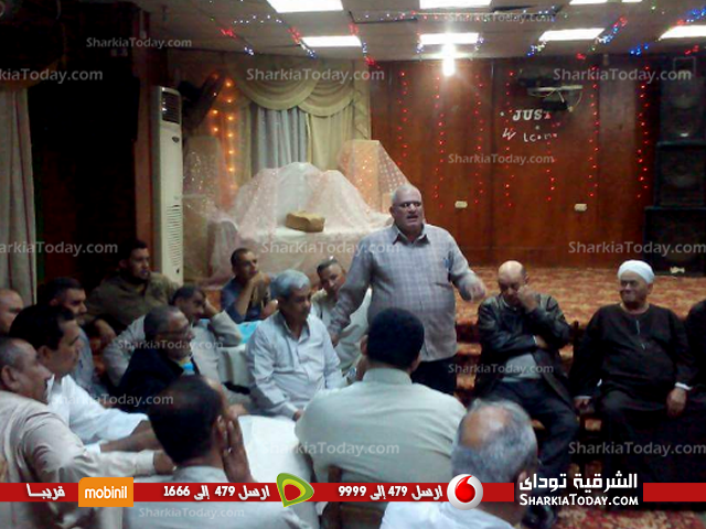 تكريم وكيل الإدارة الزراعية بفاقوس لبلوغه سن التقاعد 2 %d8%aa%d9%83%d8%b1%d9%8a%d9%85-%d9%88%d9%83%d9%8a%d9%84-%d8%a7%d9%84%d8%a5%d8%af%d8%a7%d8%b1%d8%a9-%d8%a7%d9%84%d8%b2%d8%b1%d8%a7%d8%b9%d9%8a%d8%a9-%d8%a8%d9%81%d8%a7%d9%82%d9%88%d8%b3-%d9%84%d8%a8